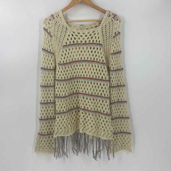 Boho fisherman’s open weave lace long cream tunic with hood and fringe - Picture 16 of 16